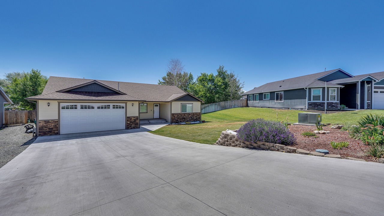 Photo of Outdoor in Klamath Falls