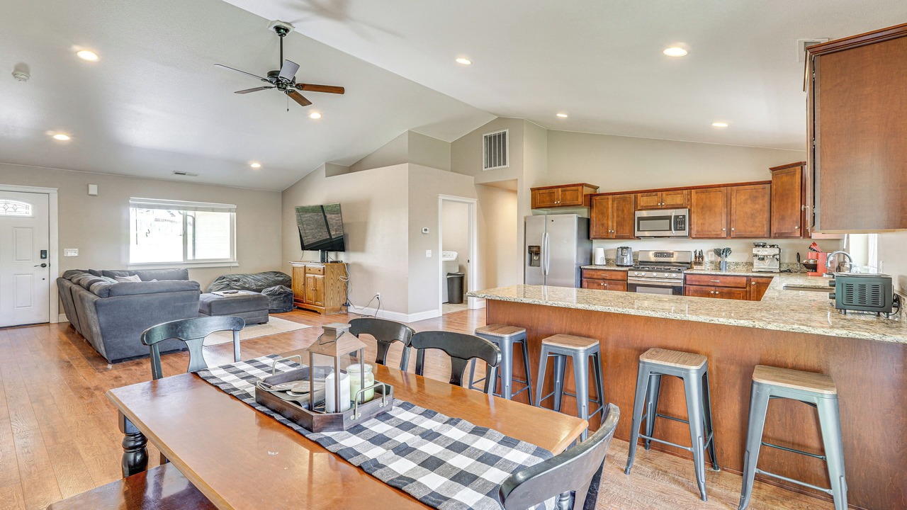Photo of Kitchen in Klamath Falls