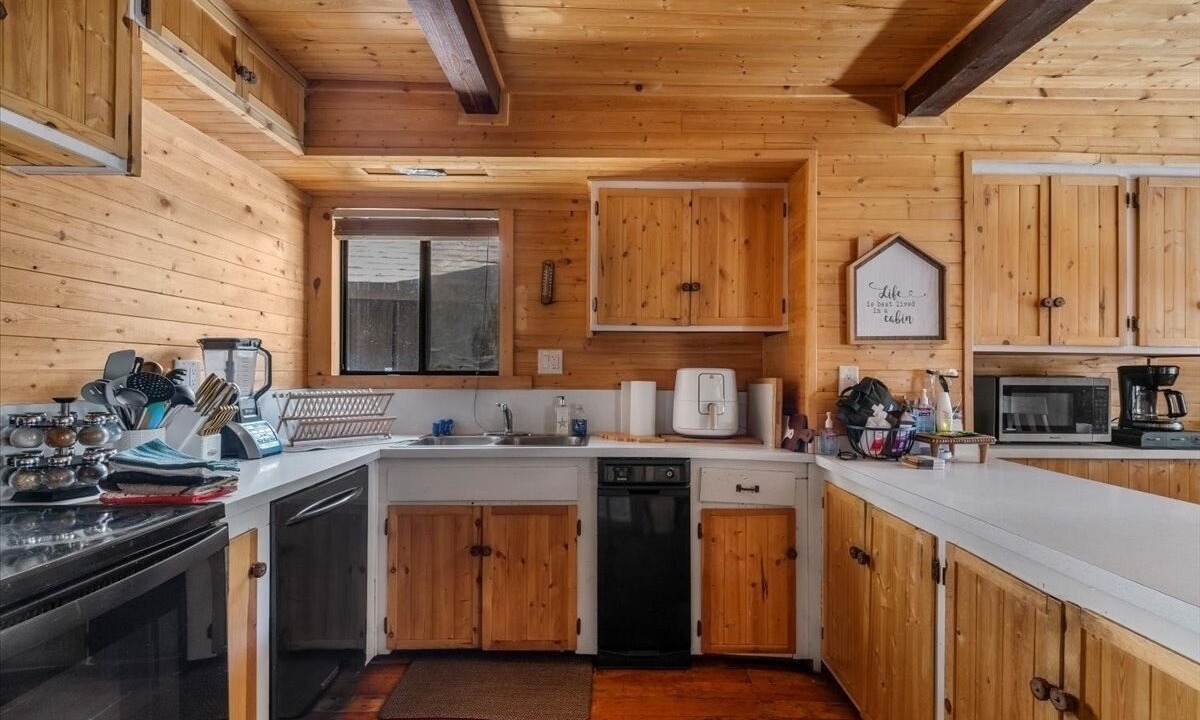Photo of Kitchen in Alta Sierra