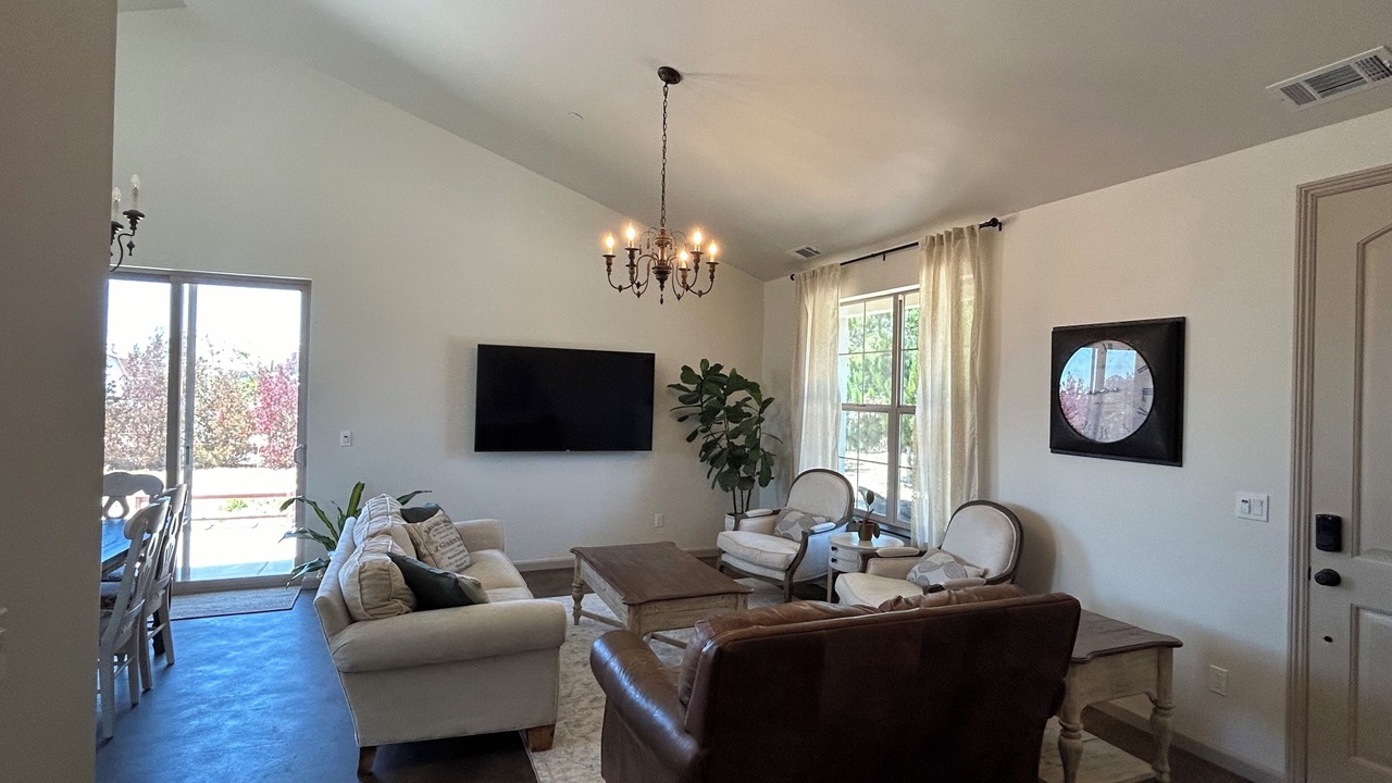 Photo of Livingroom in Nipomo