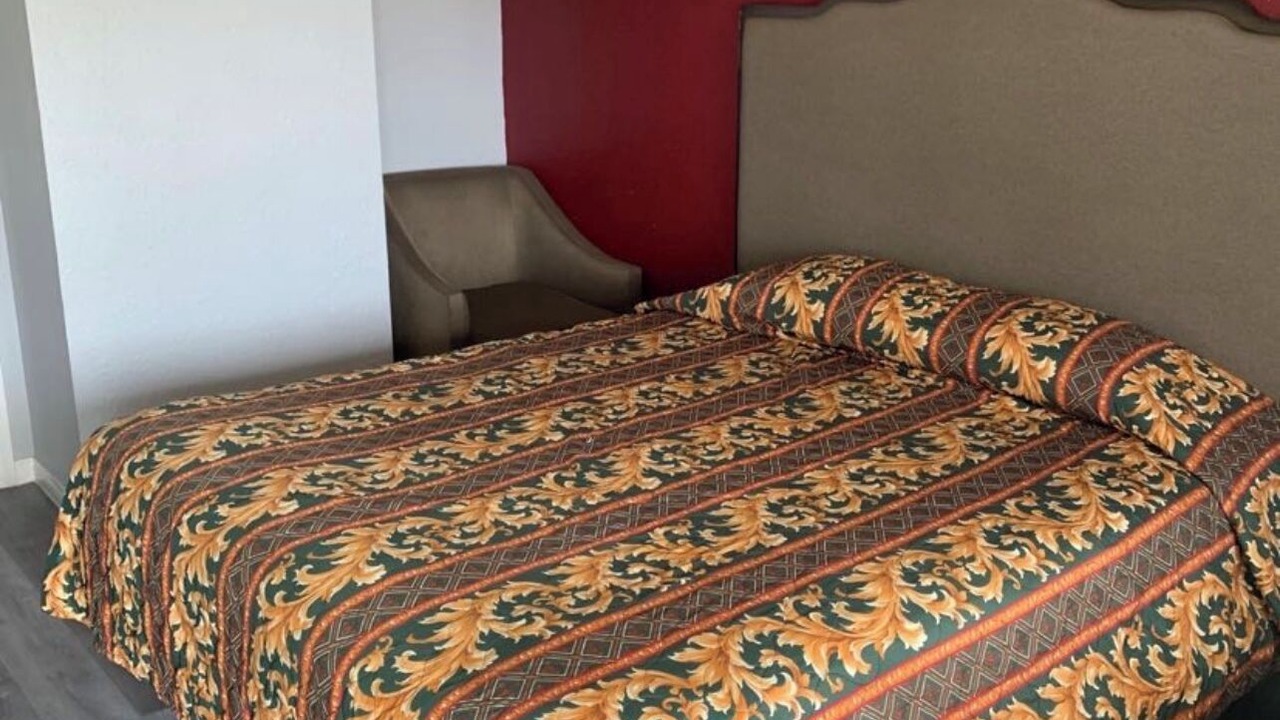 Photo of Bedroom in Lynwood