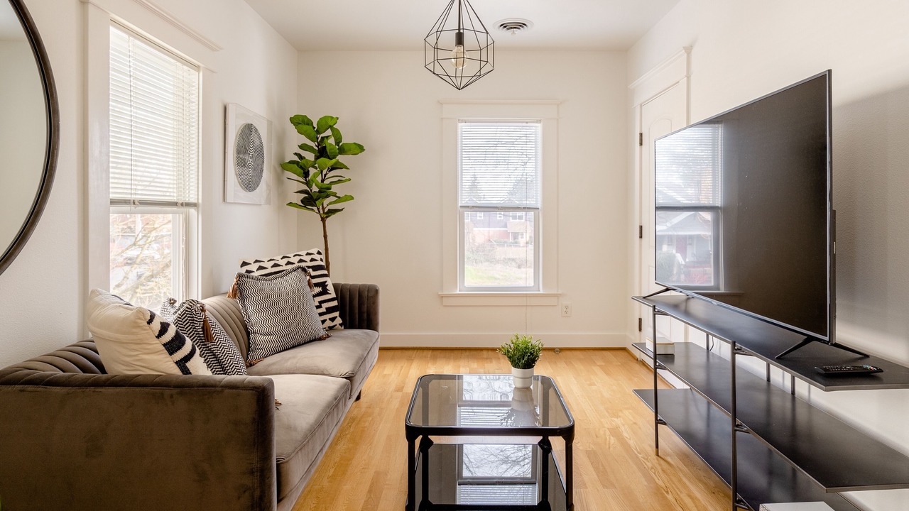Photo of Livingroom in Overlook