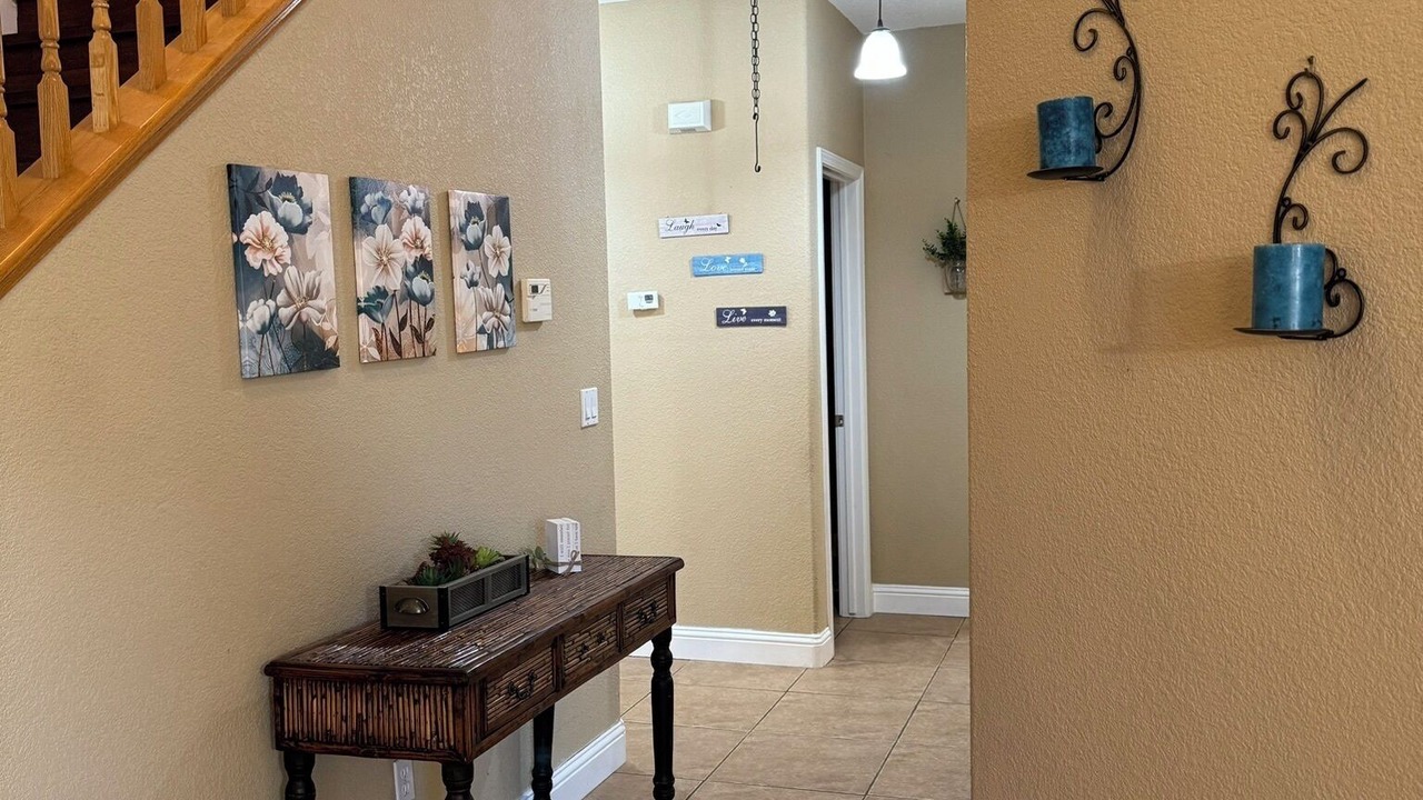 Photo of Others in Tracy