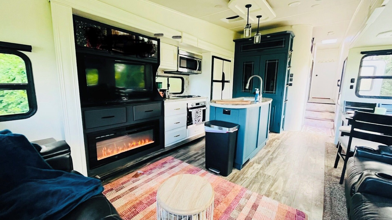 Photo of Livingroom in Springfield