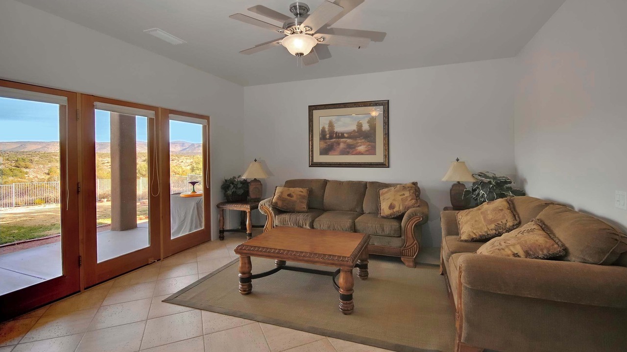 Photo of Livingroom in Rimrock