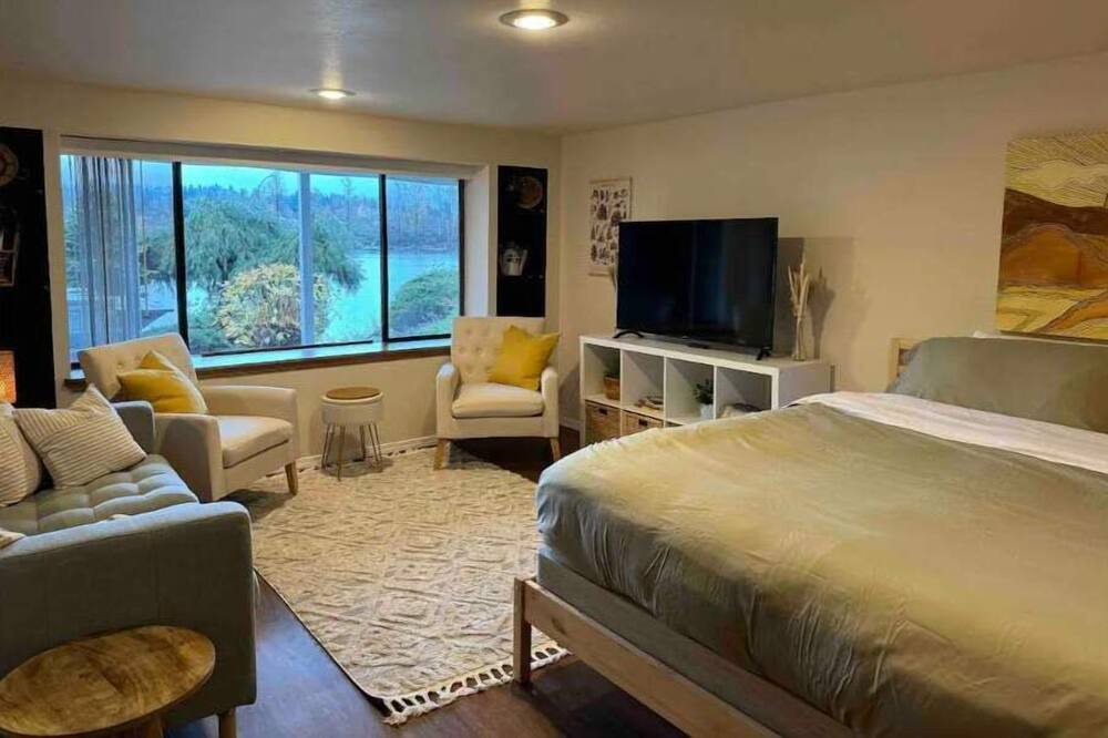 Photo of Bedroom in Fairview