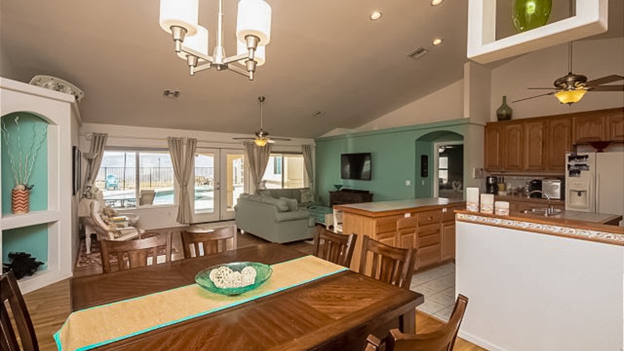 Photo of Kitchen in Sunridge Estates