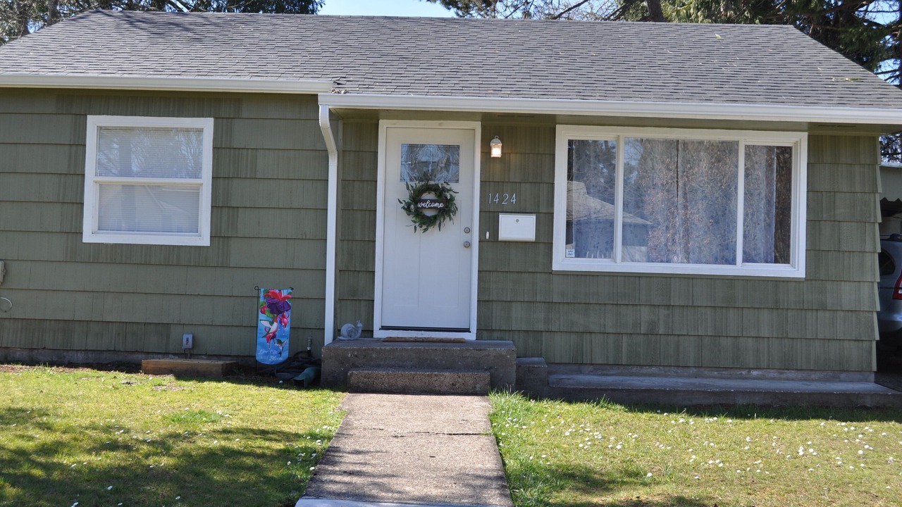 Photo of Outdoor in Western