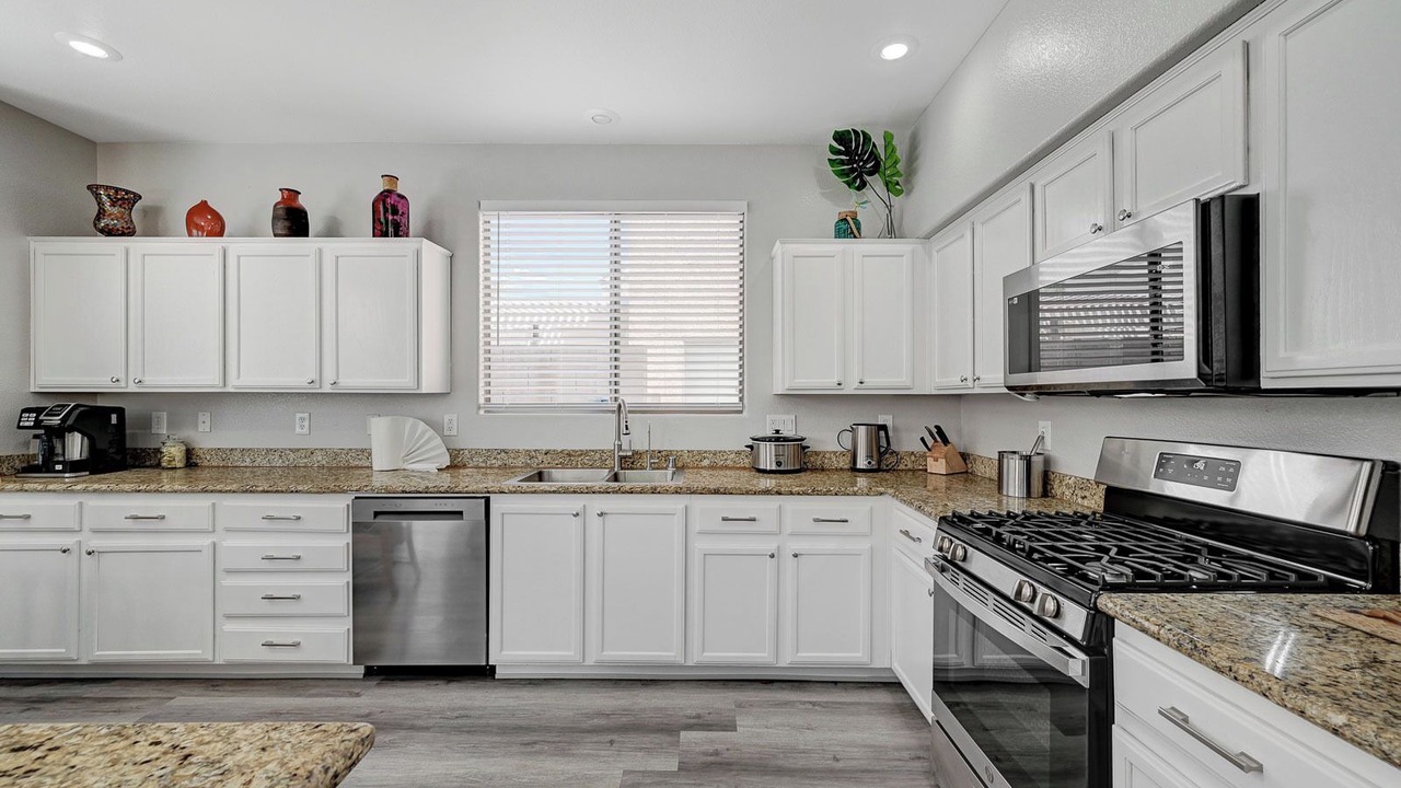 Photo of Kitchen in Centennial Hills