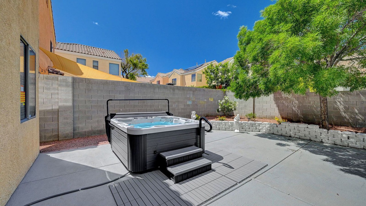 Photo of Outdoor in Centennial Hills