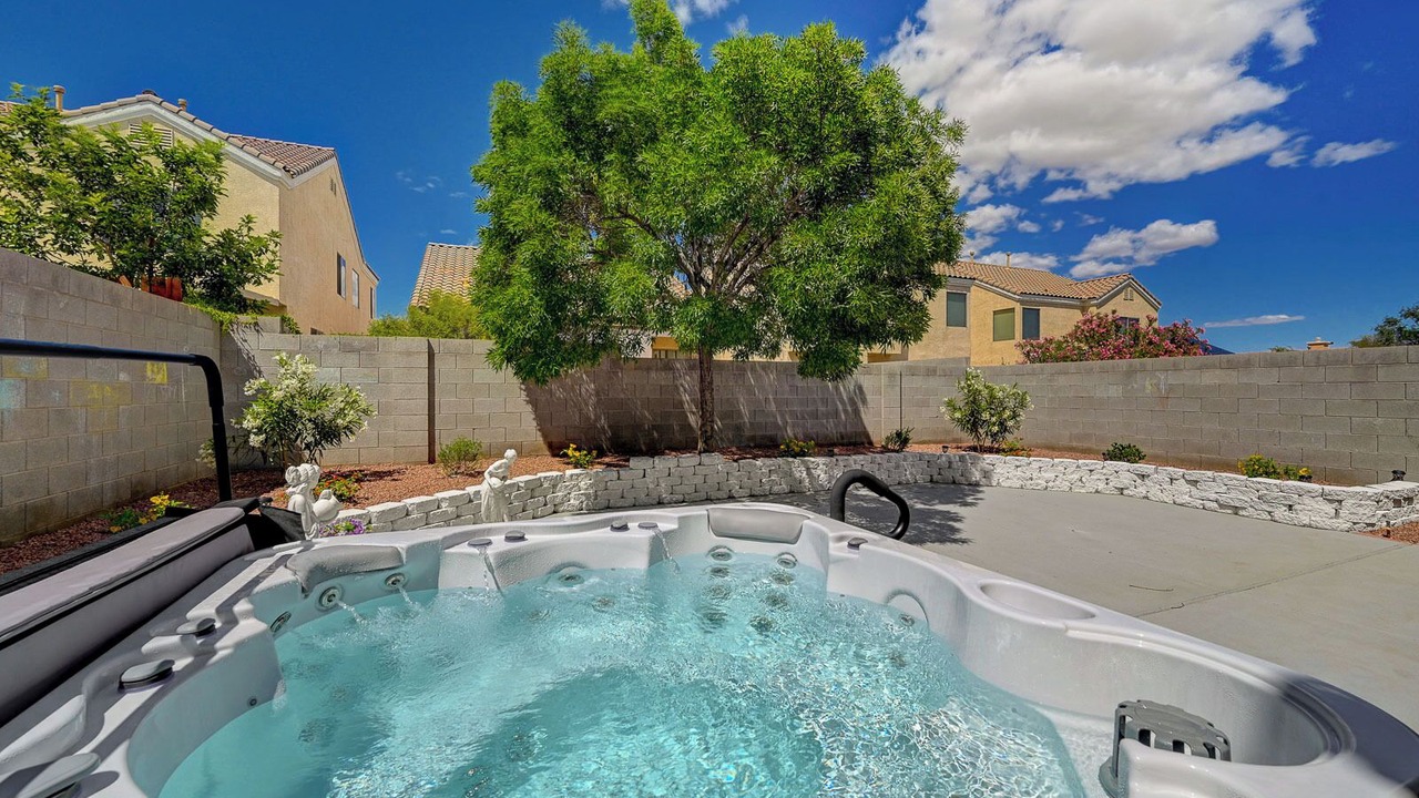 Photo of Outdoor in Centennial Hills