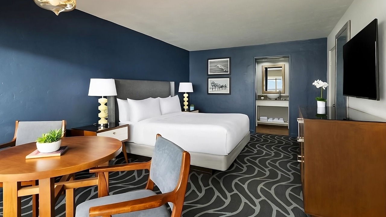Photo of Livingroom in Monterey