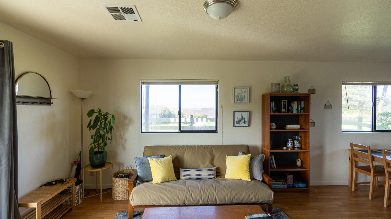 Photo of Livingroom in Fort Bragg