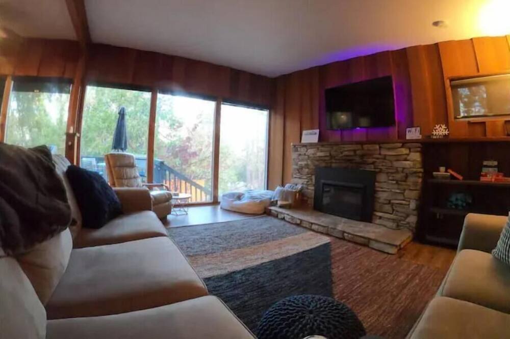 Photo of Livingroom in Wishon