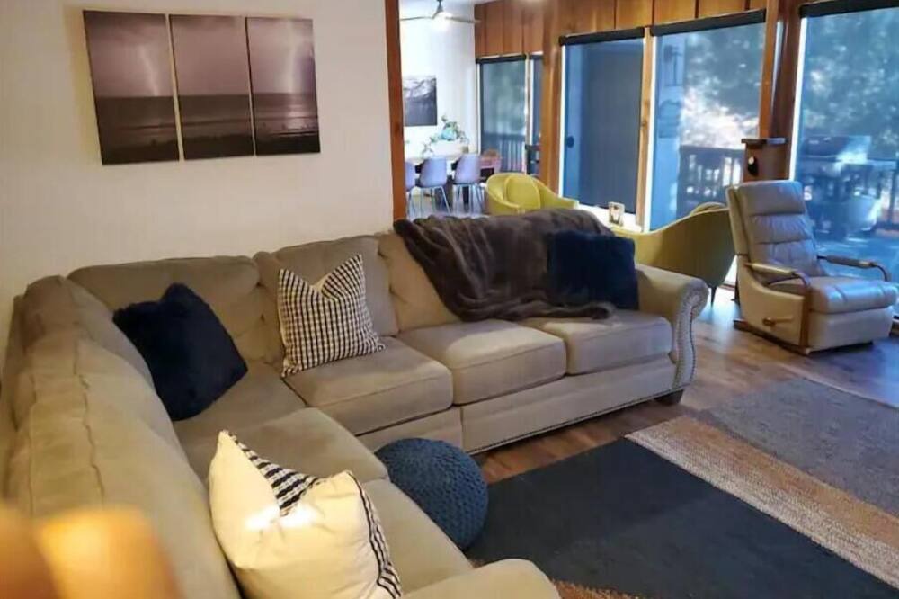 Photo of Livingroom in Wishon