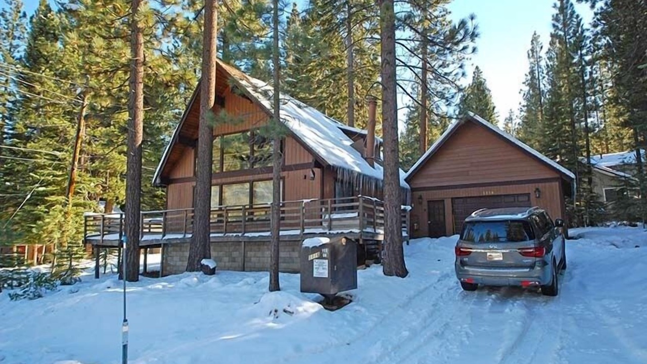 Photo of Outdoor in Montgomery Estates