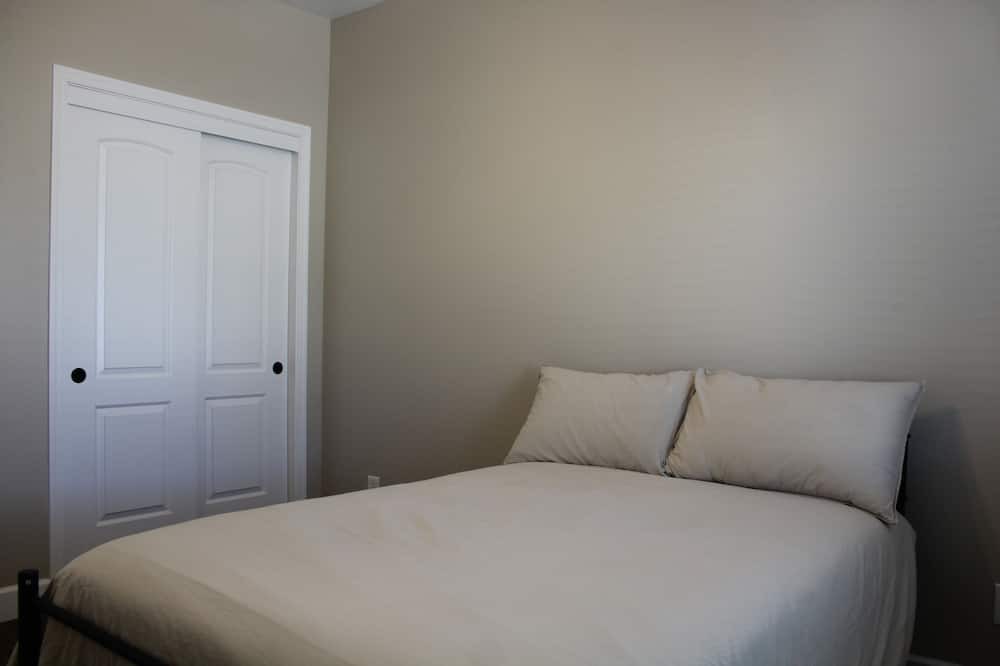 Photo of Bedroom in Fort Mohave