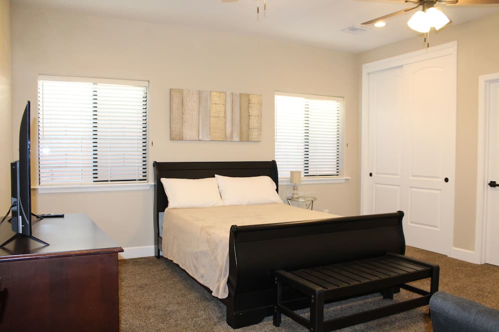 Photo of Bedroom in Fort Mohave