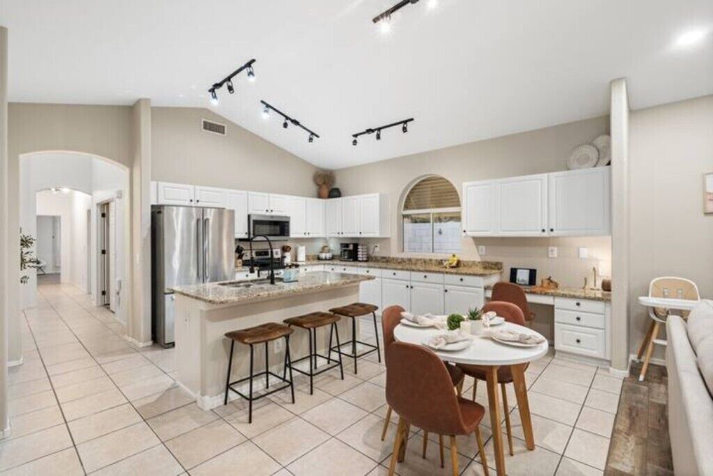 Photo of Kitchen in Superstition Springs