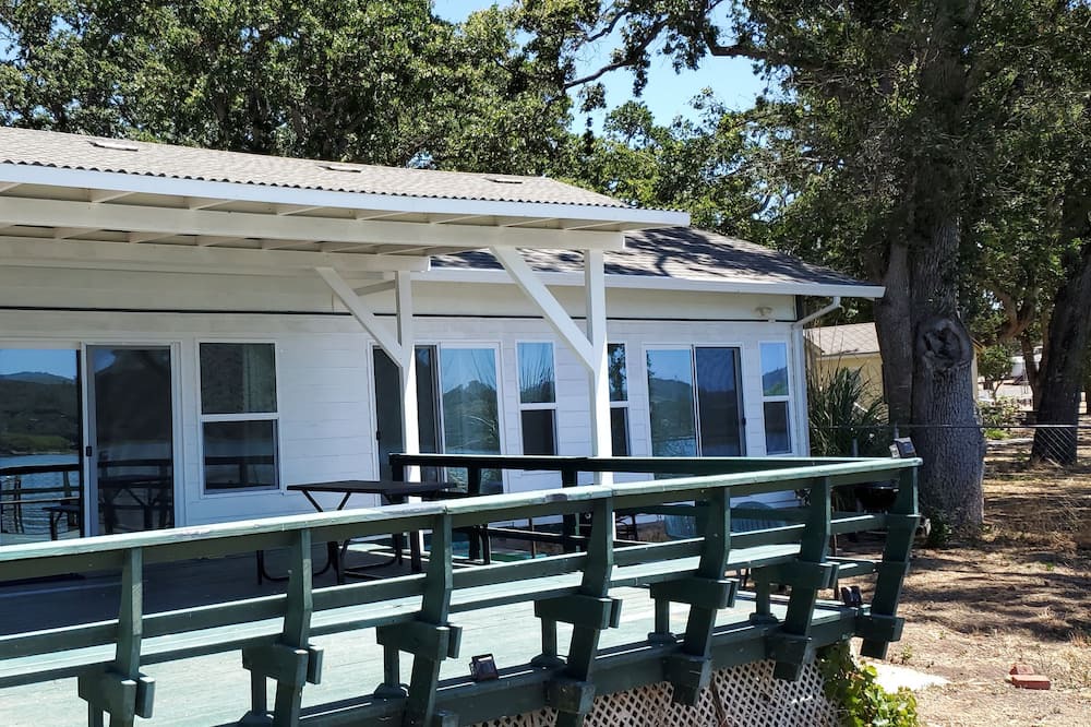 Photo of Outdoor in Clearlake