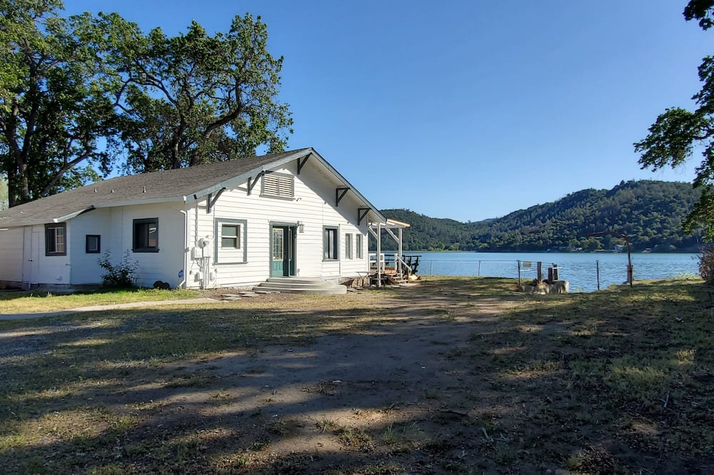 Photo of Outdoor in Clearlake