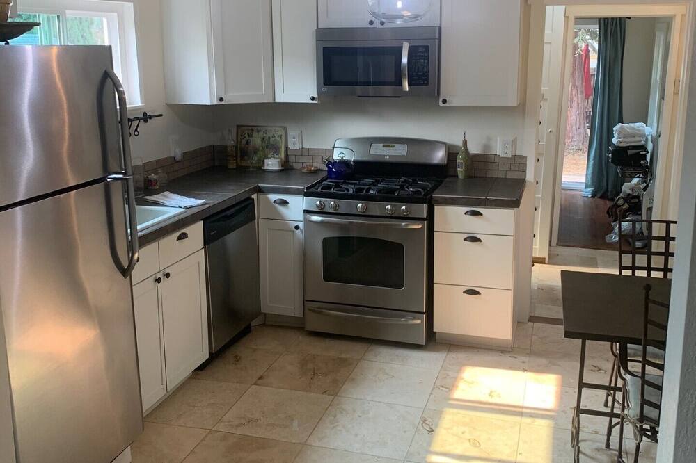 Photo of Kitchen in Benicia