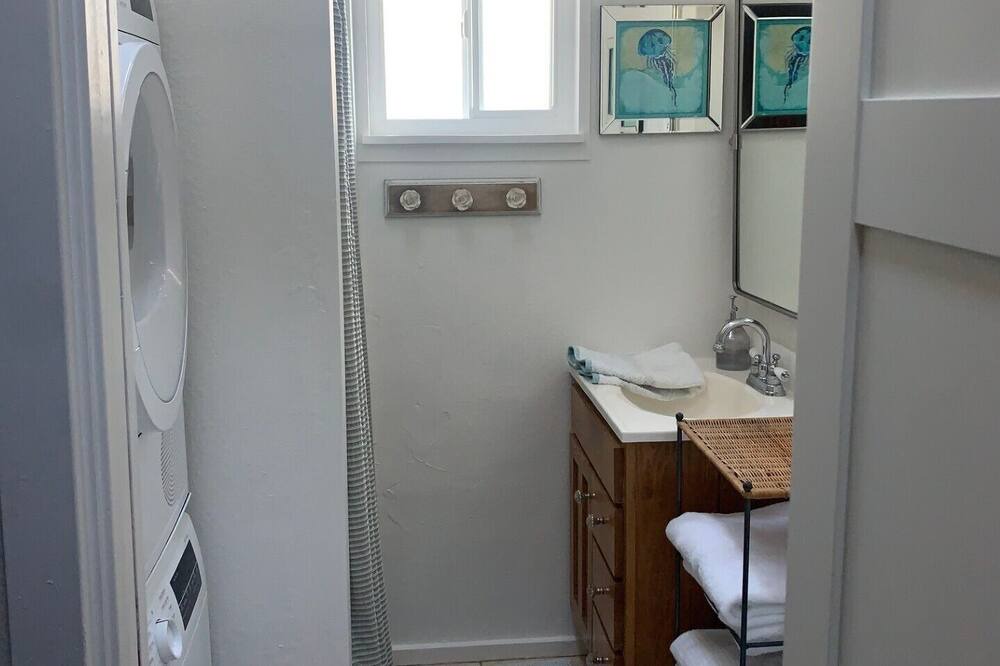 Photo of Bathroom in Benicia