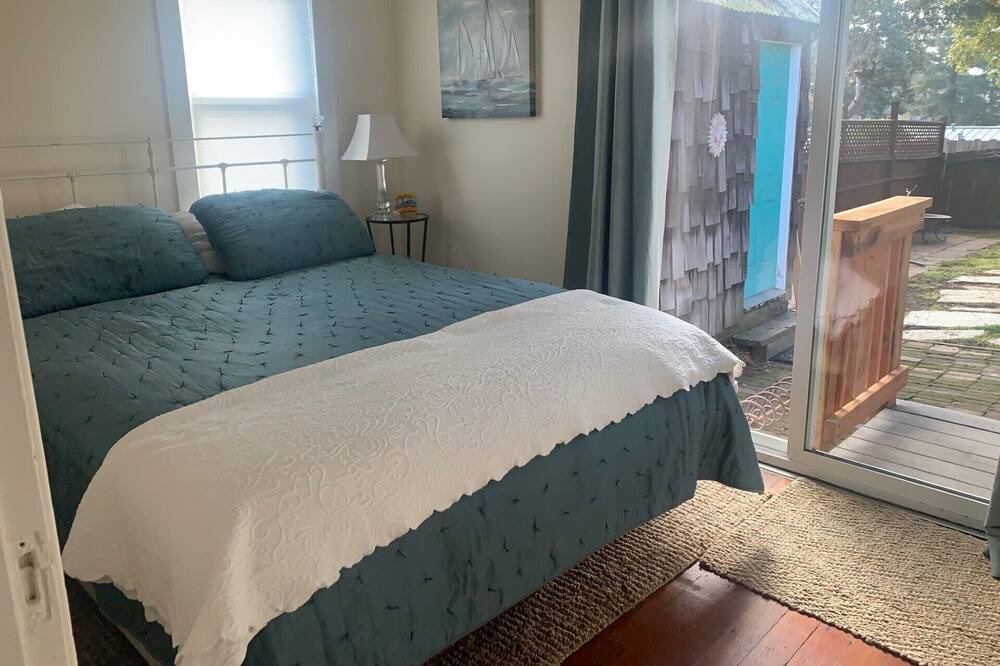 Photo of Bedroom in Benicia
