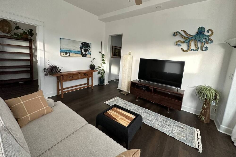 Photo of Livingroom in Opal Cliffs