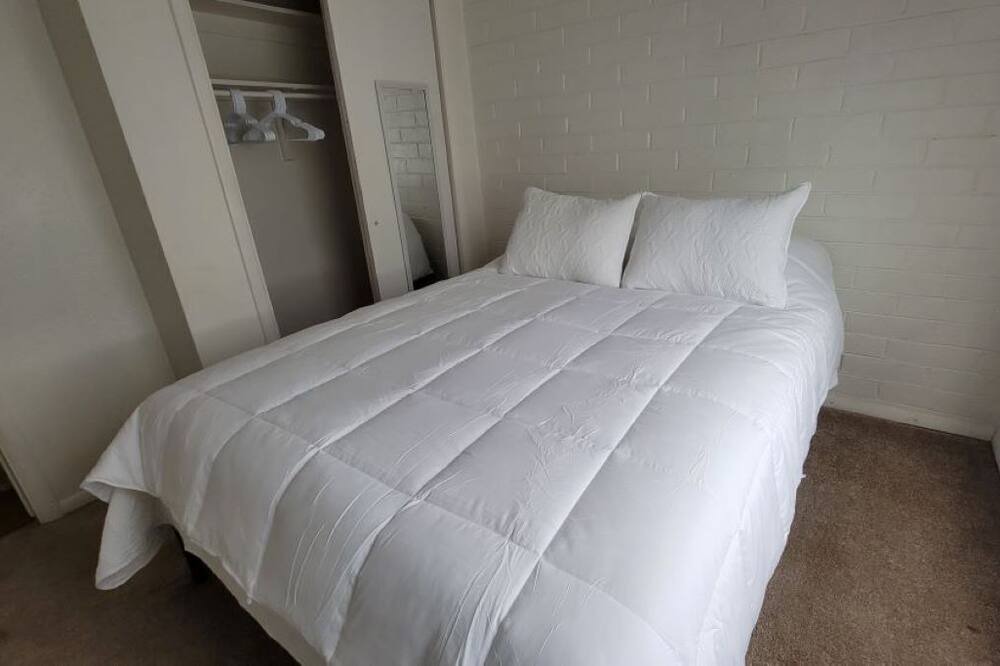 Photo of Bedroom in Wickenburg