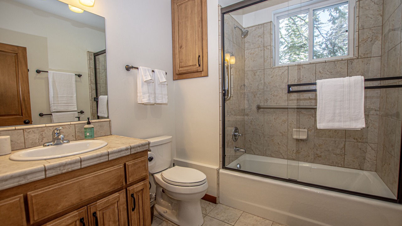 Photo of Bathroom in McKinney Estates