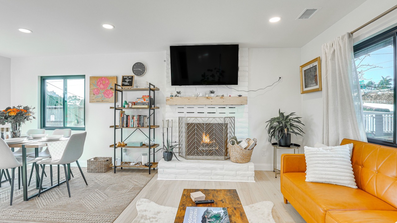 Photo of Livingroom in Loma Alta
