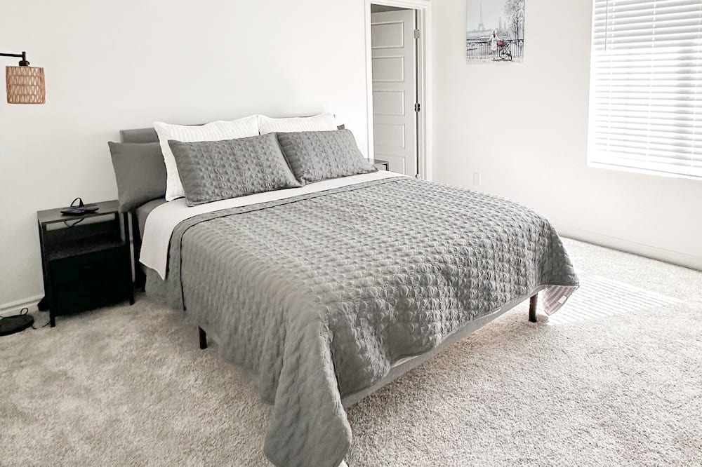 Photo of Bedroom in North Las Vegas