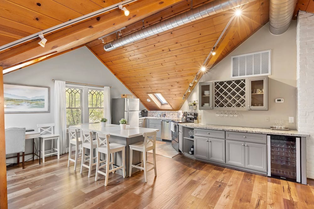 Photo of Kitchen in Midtown Sacramento