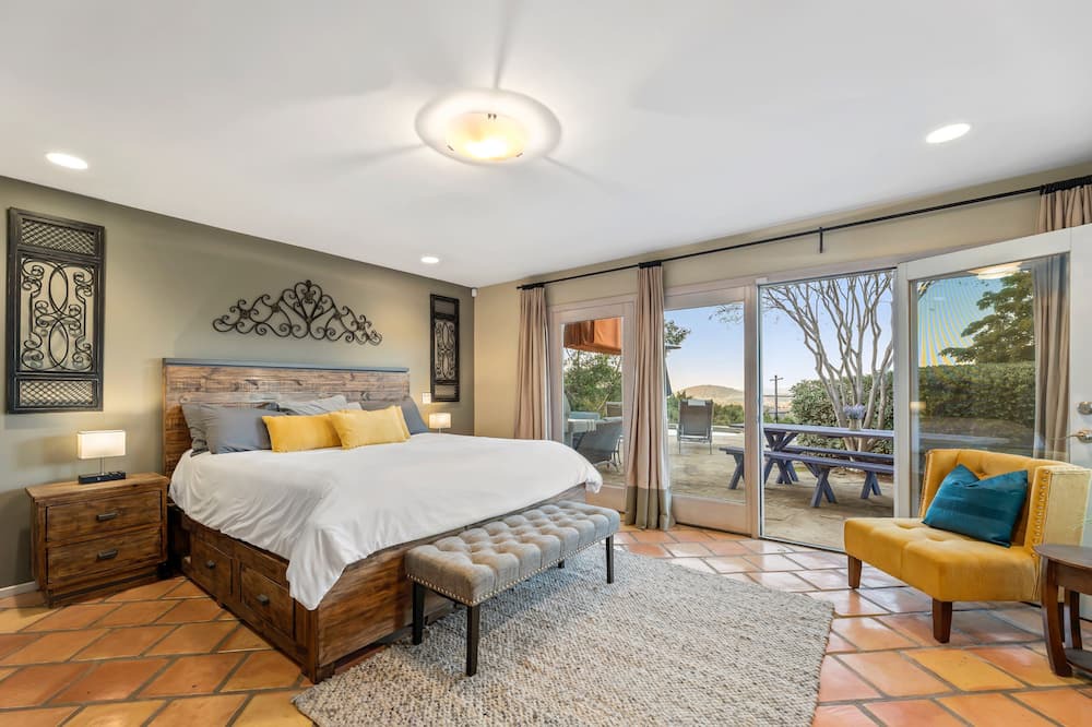 Photo of Bedroom in Valley Center