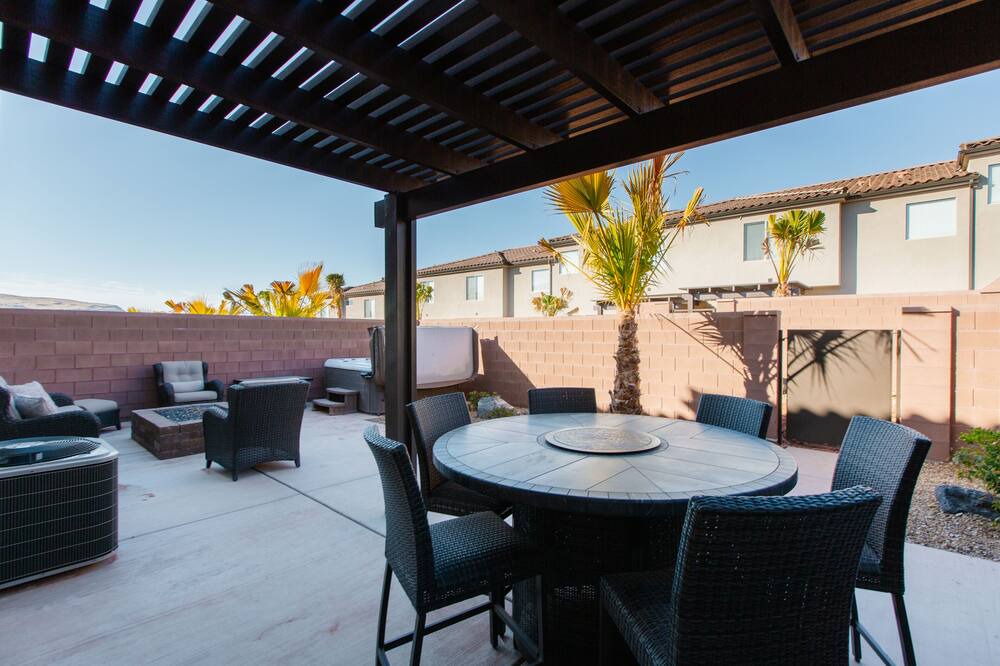 Photo of Outdoor in Sienna Hills