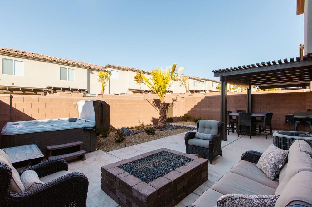 Photo of Outdoor in Sienna Hills