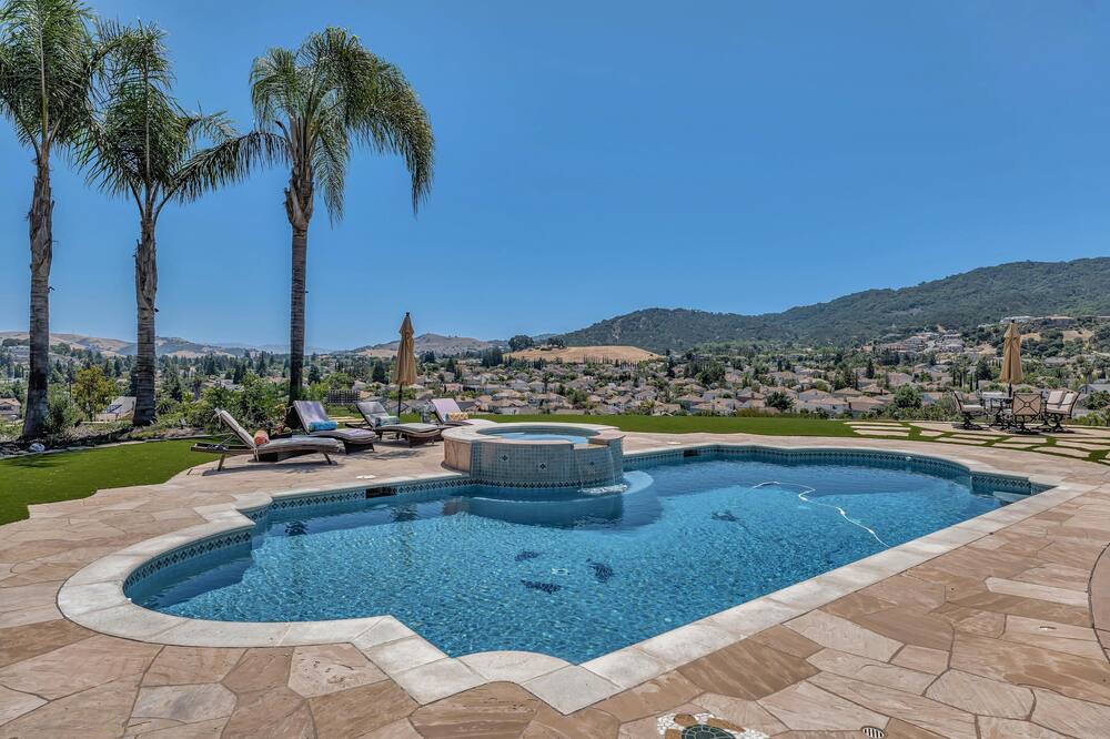 Photo of Outdoor in Almaden