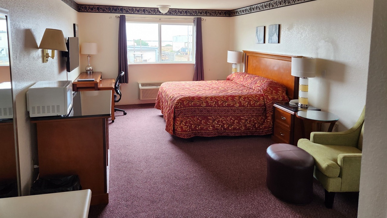 Photo of Bedroom in Crescent City