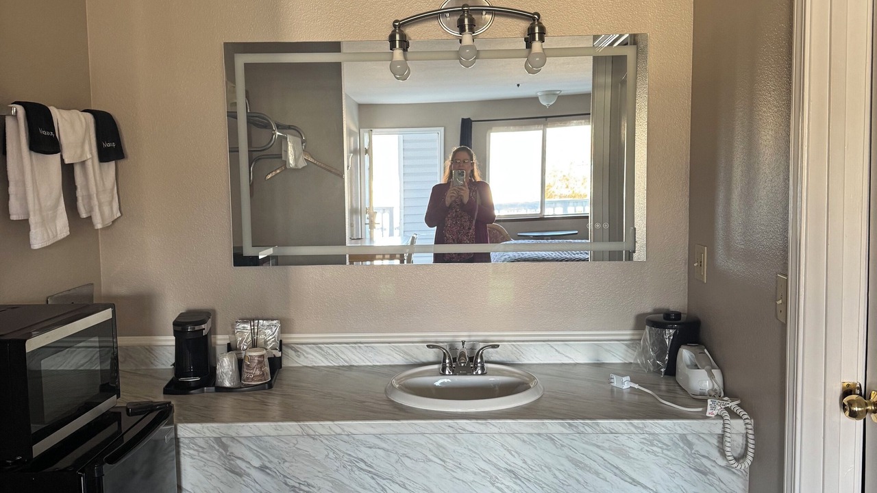 Photo of Bedroom in Crescent City