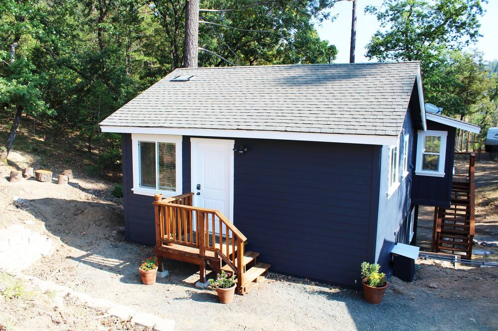 Photo of Outdoor in Middletown