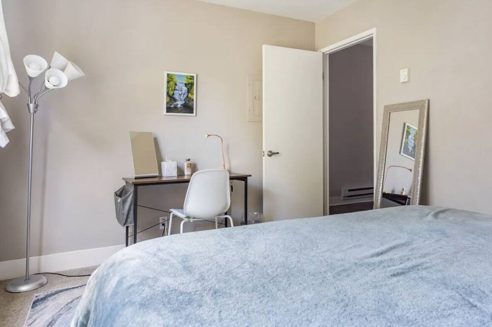 Photo of Bedroom in Marina Bay