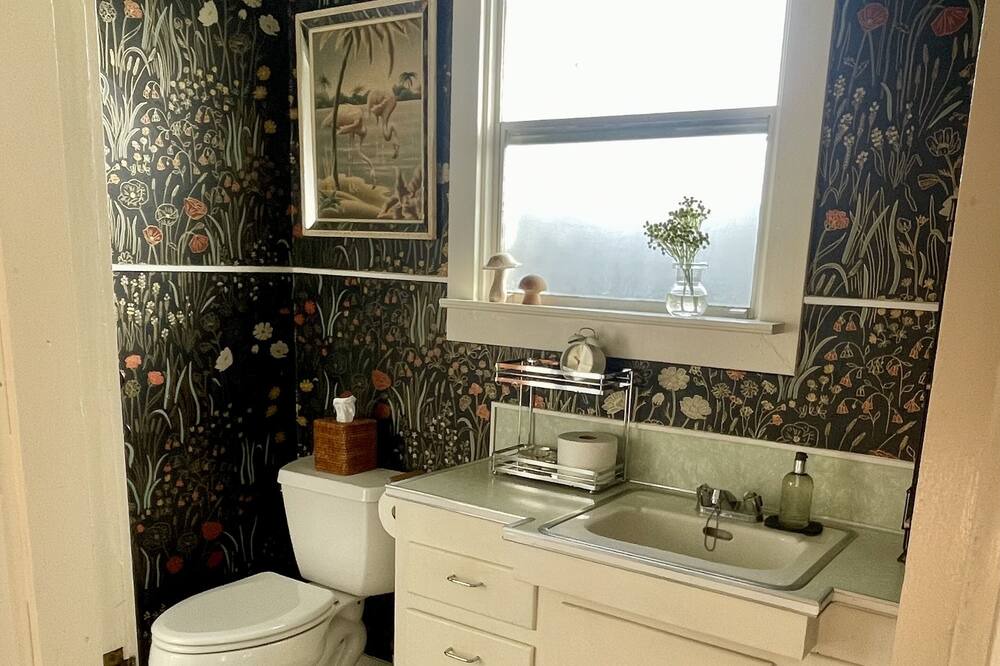 Photo of Bathroom in Penngrove