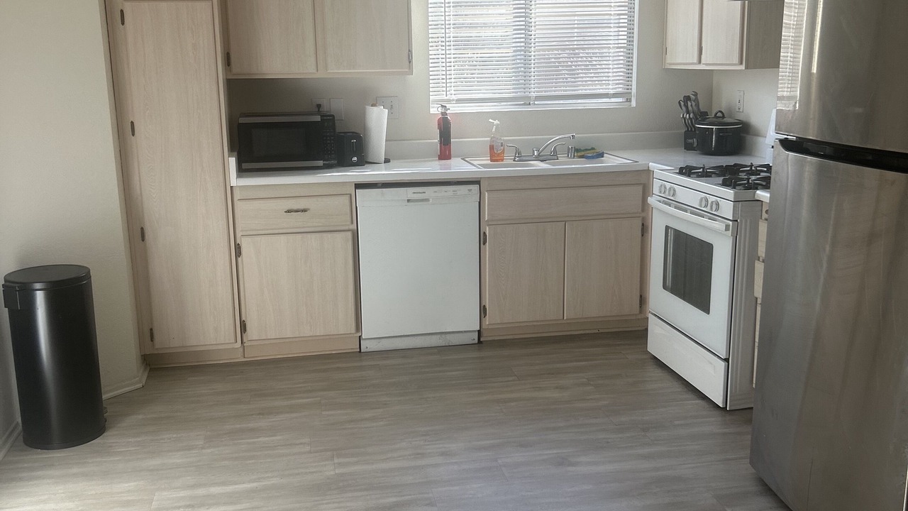 Photo of Kitchen in Victorville