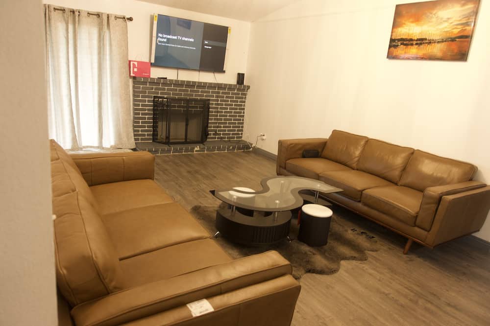 Photo of Livingroom in Ceres