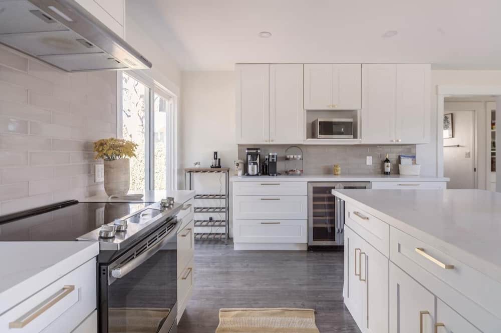 Photo of Kitchen in Napa