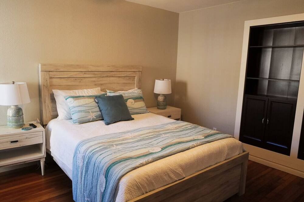 Photo of Bedroom in Carlsbad Village