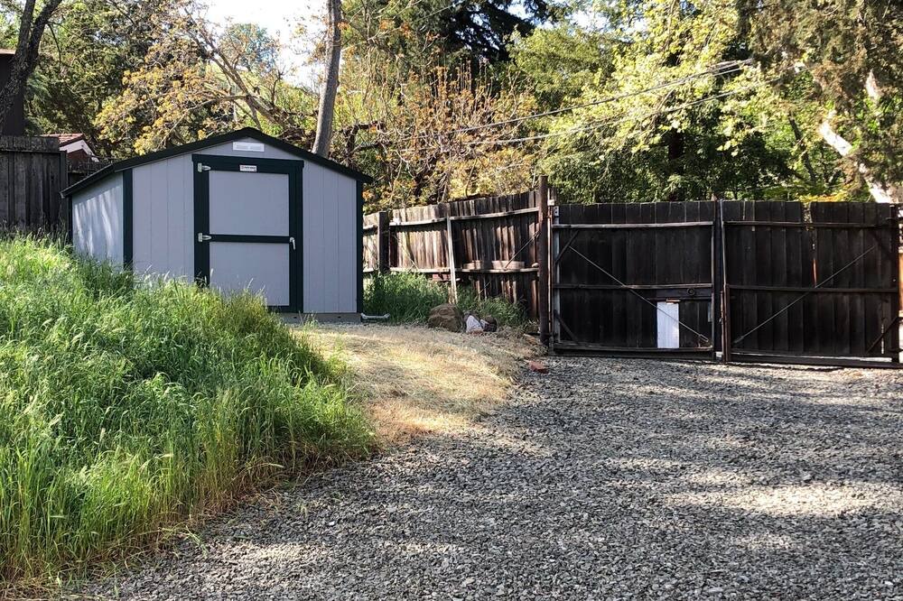 Photo of Others in Martinez