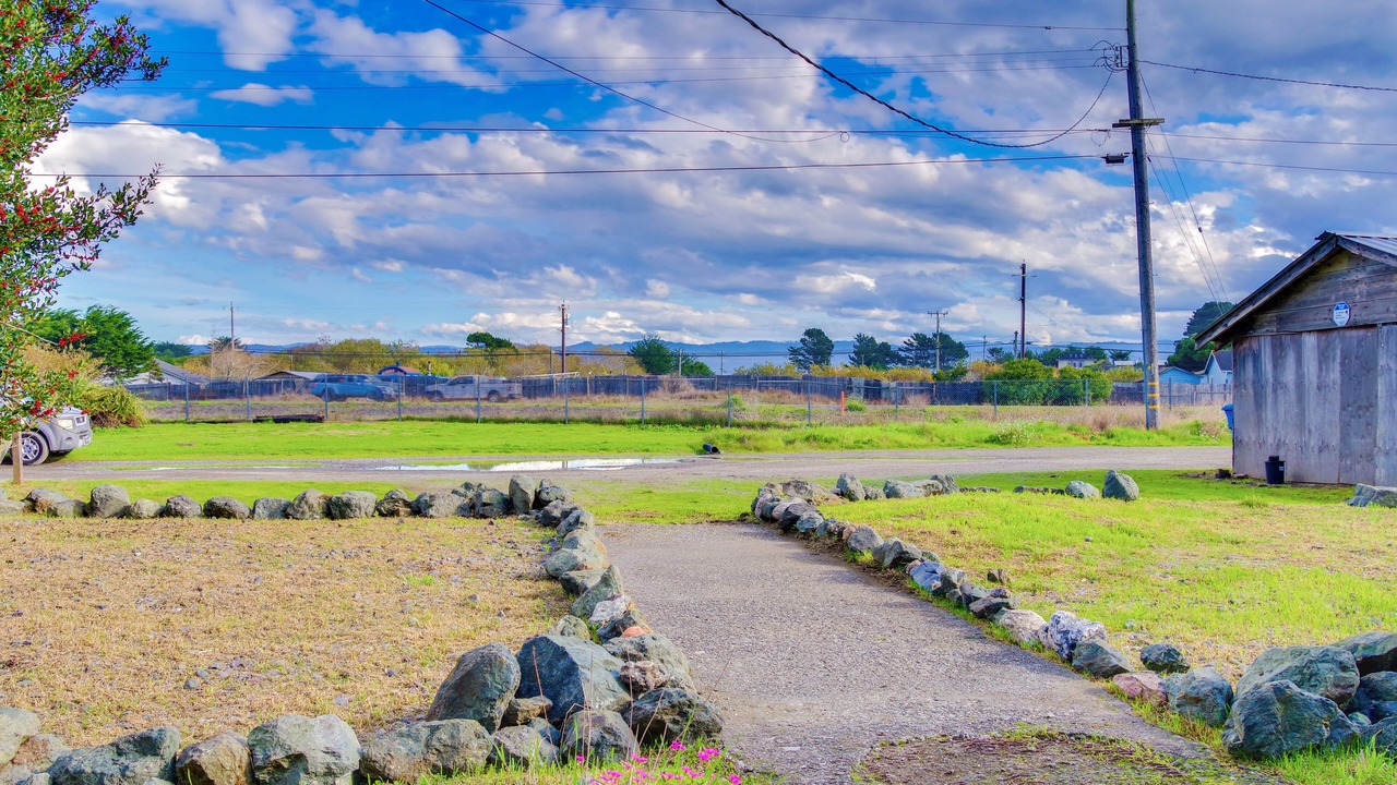 Photo of Outdoor in Eureka