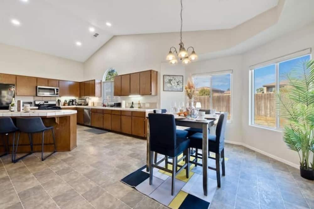 Photo of Kitchen in Visalia